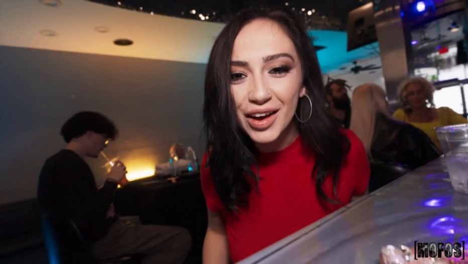 Lily Jordan - Lilly Needs Some Advice [SD 540p] Stream